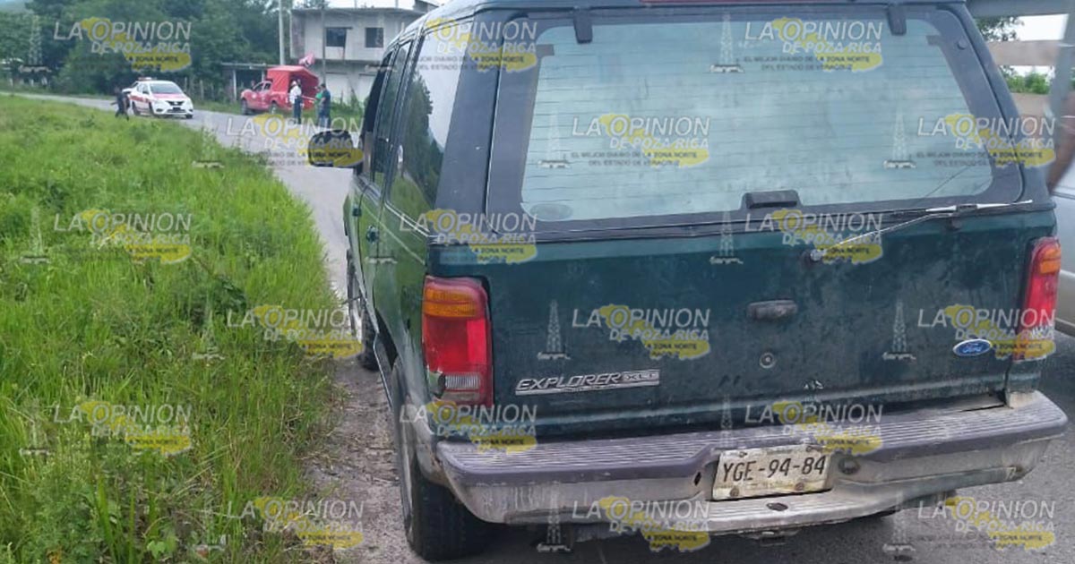 Por querer ganar el paso chocó