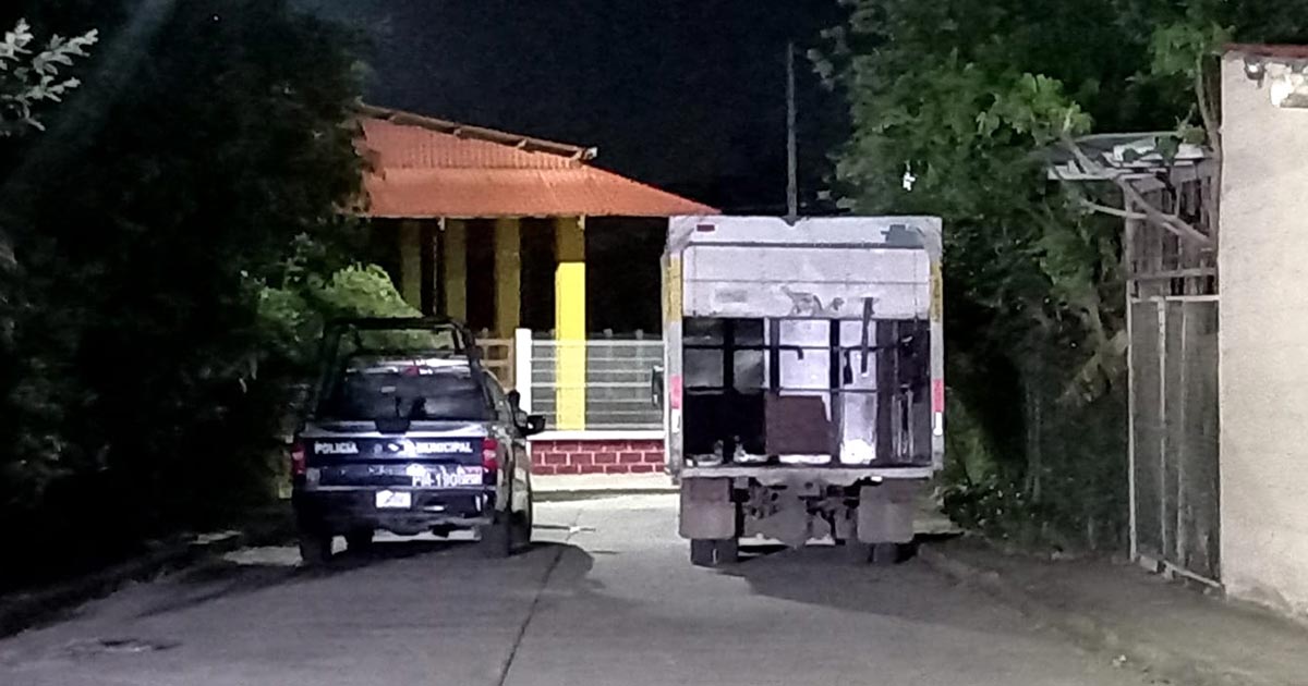 Roban camión de Coppel