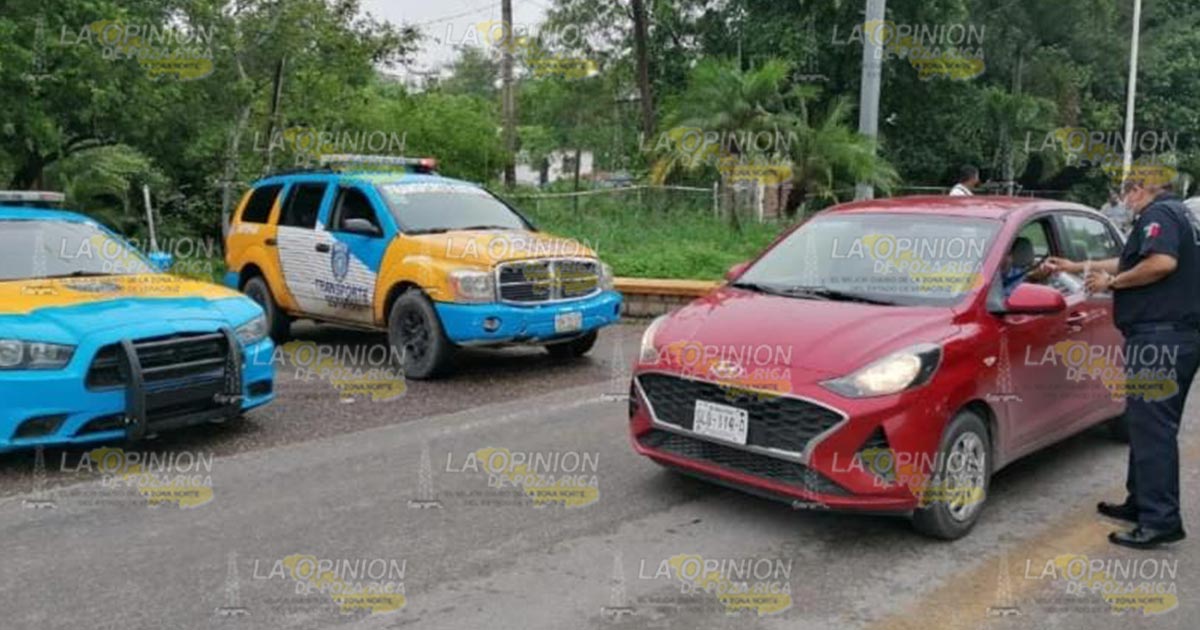 Toman medidas contra COVID-19 en transporte público de Pánuco