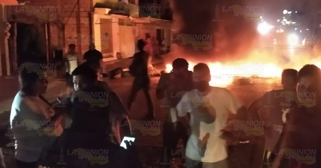 Arde la avenida 20 de Noviembre