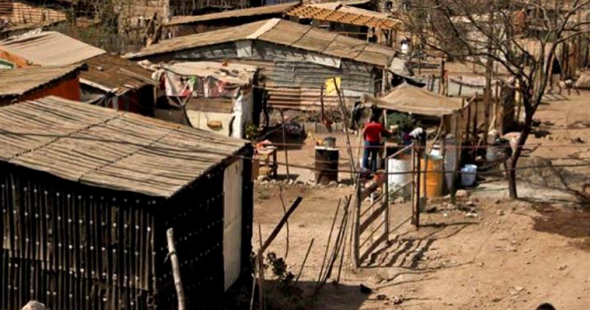 Pobreza en México crece a 55.7 millones de personas: Coneval