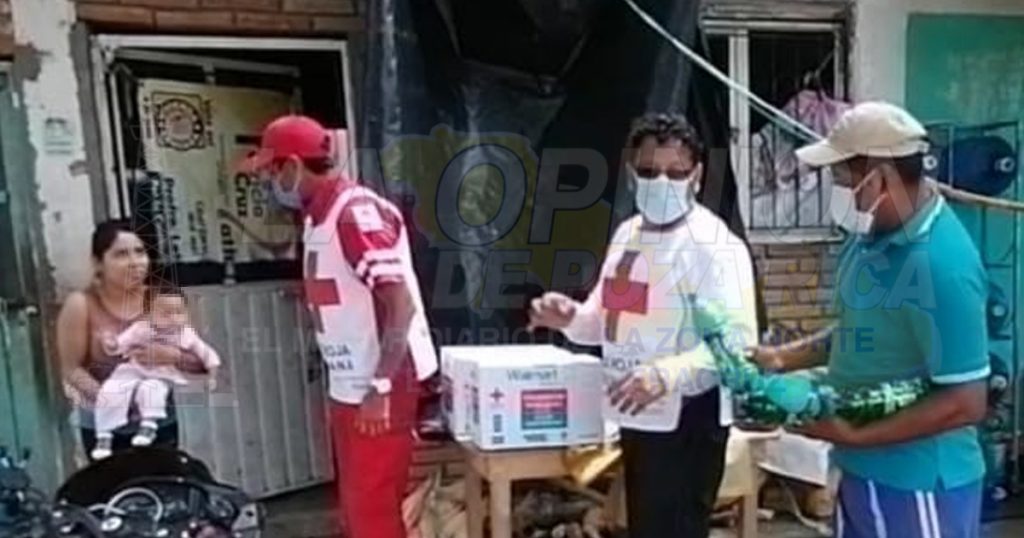 Entregó despensas la Cruz Roja Mexicana en Coatzintla