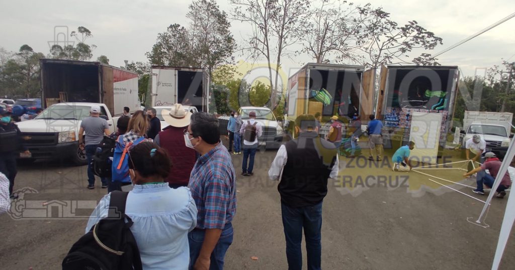 Más de 20 mil apoyos para damnificados: SEDIF
