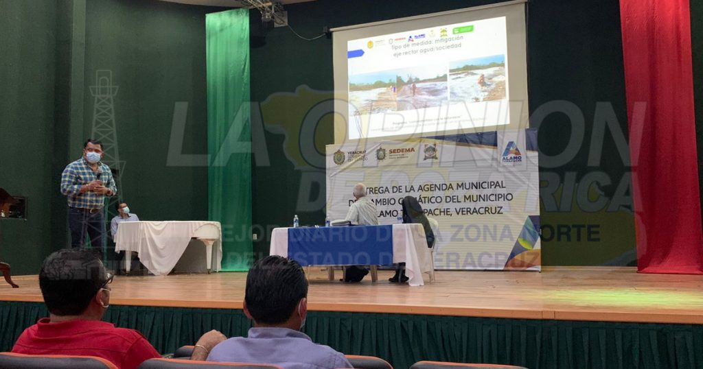 Entrega gobierno municipal agenda del cambio climático
