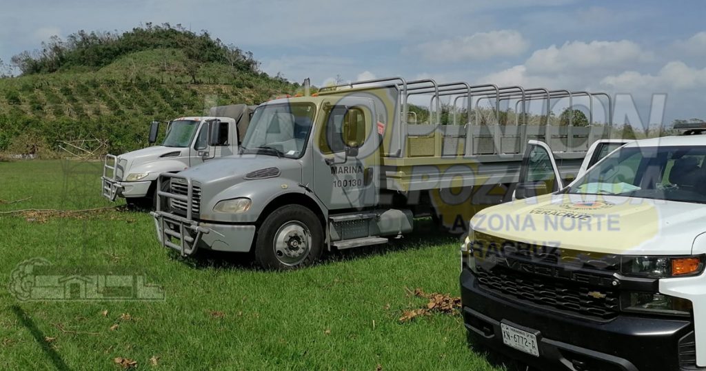 Entrega Armada de México ayuda humanitaria en Cazones