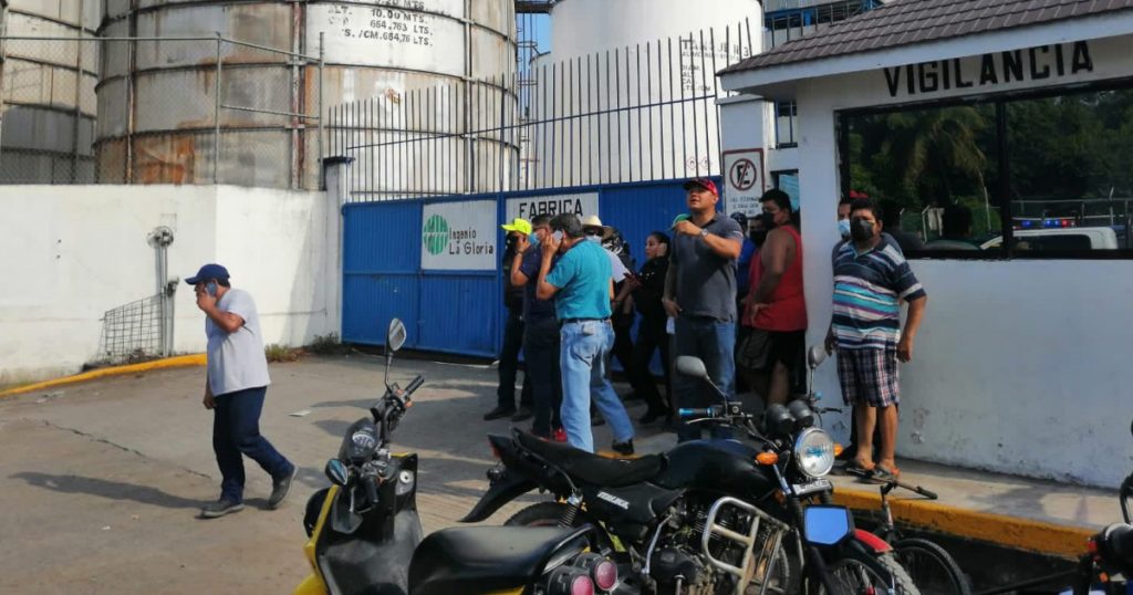 Explosión en ingenio La Gloria; reportan un muerto