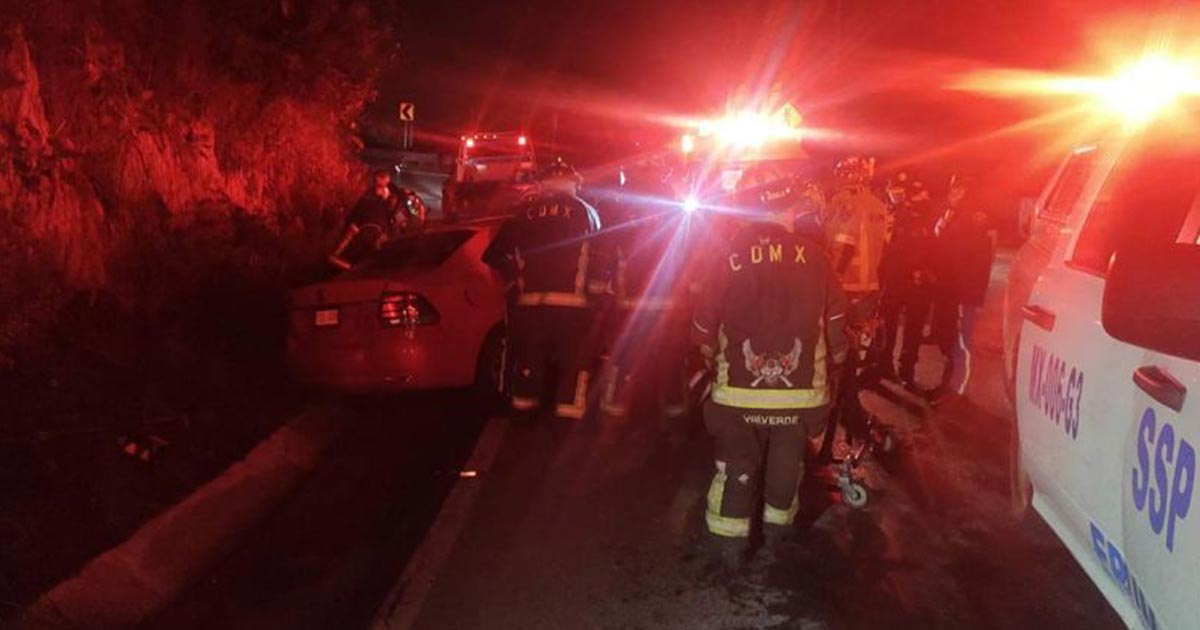 Fuerte accidente deja un muerto y dos lesionados