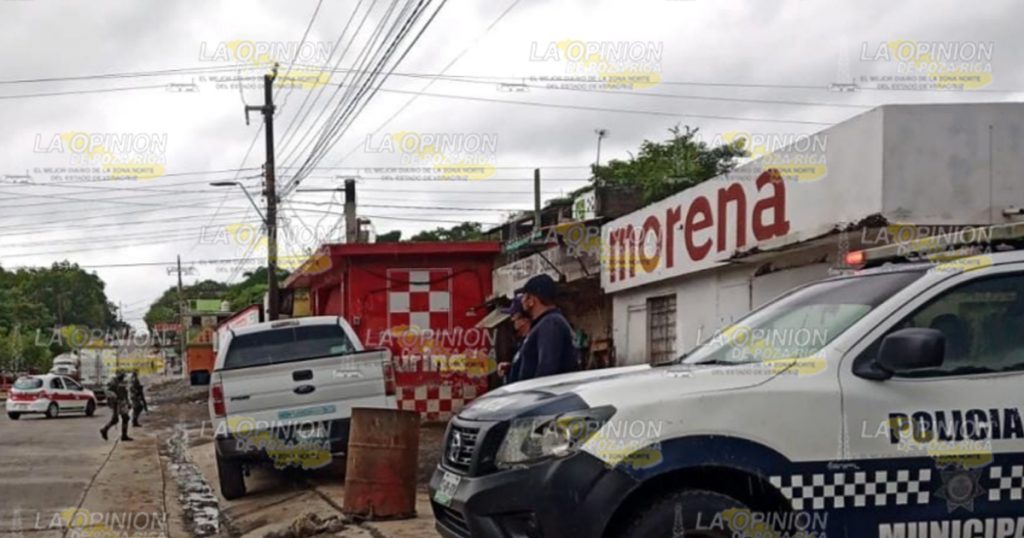 Asesinan a balazos a sujeto en Chinampa