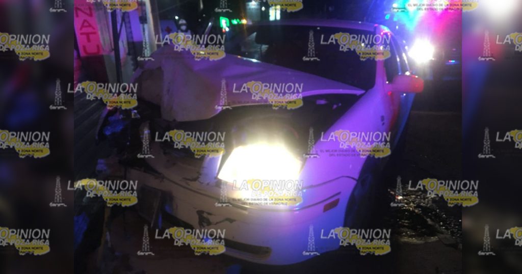 Lo ejecutan adentro de su carro