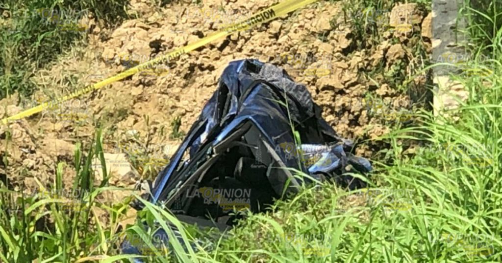 Muere automovilista en volcadura autopista México - Tuxpan