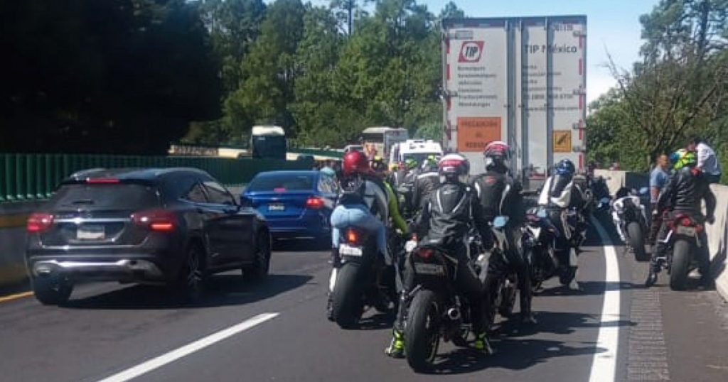 Mueren 6 motociclistas en la México-Cuernavaca