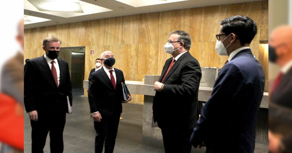 Ebrard recibe a delegación estadounidense