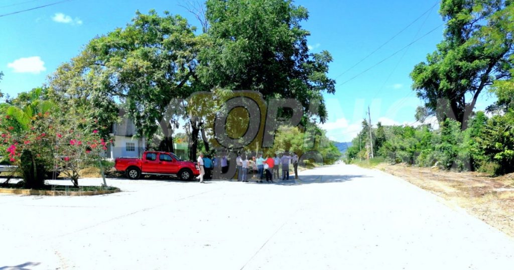 Inaugura alcalde de Naranjos una obra más en el Trébol