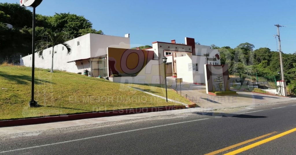 Se le bajó la presión en pleno acto