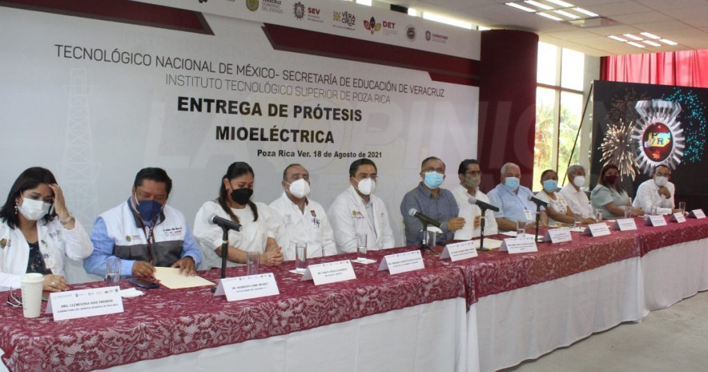 Apoya el Alcalde el desarrollo académico y científico en beneficio de la sociedad