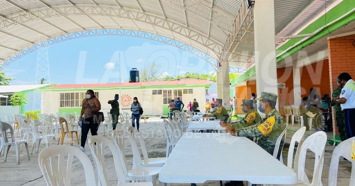 Continúa la vacunación antiCovid en Tamiahua