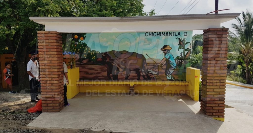 Población rural de Tihuatlán, con más obras