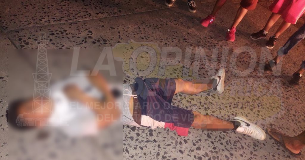 Embestido por una camioneta