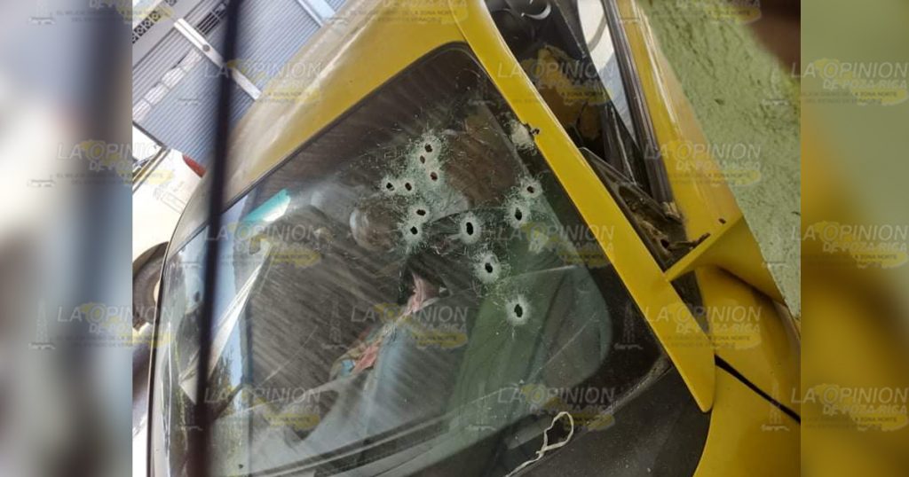 Lo bañaron en plomo dentro de su automóvil