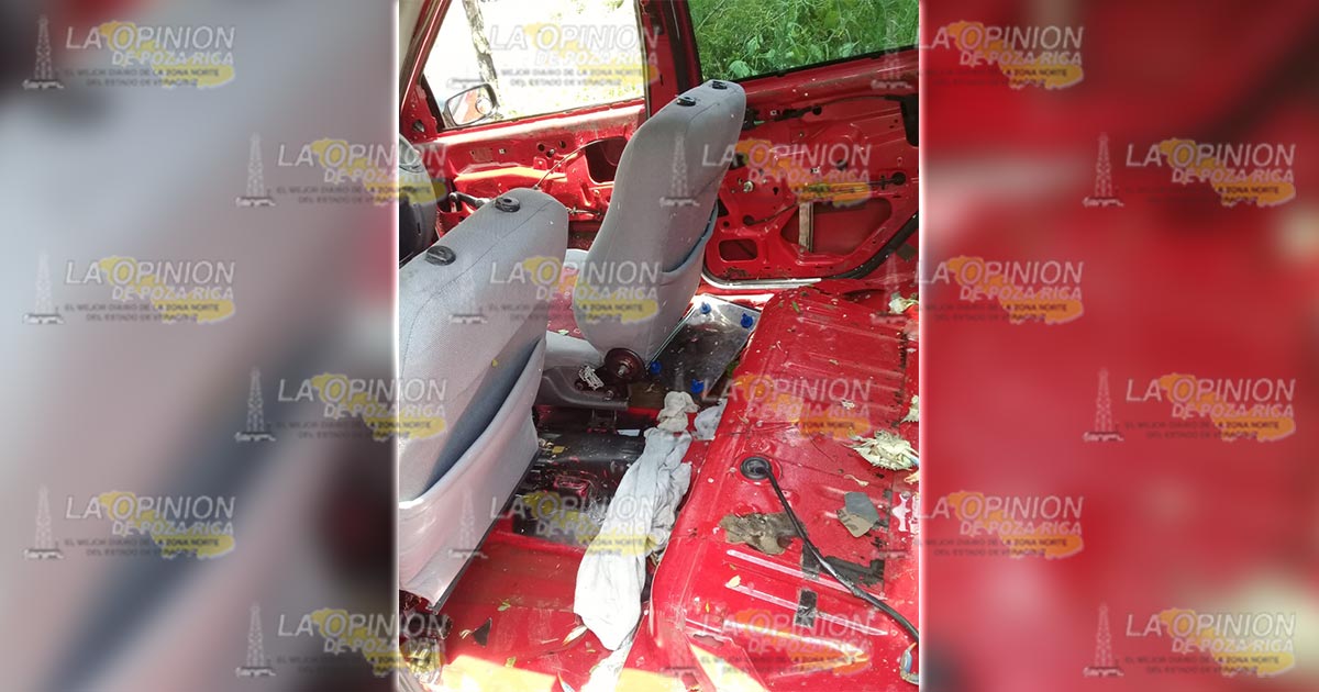 Choca, huye, se sale de la carretera y abandona su unidad