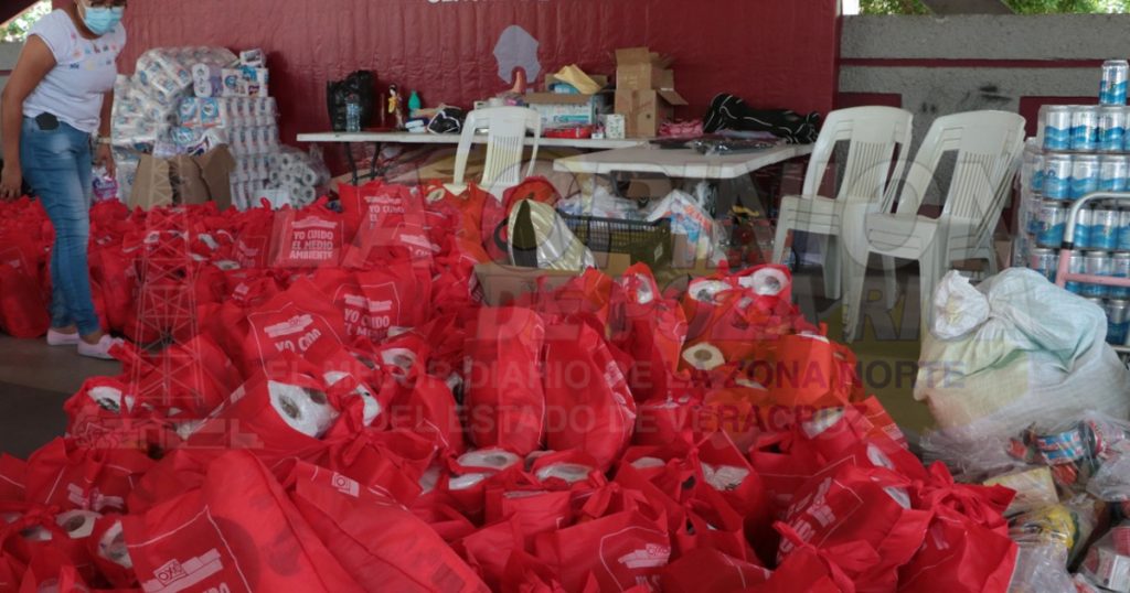 Empresa realiza aportación para damnificados