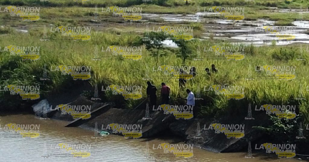 Flota cadáver en el río Tuxpan