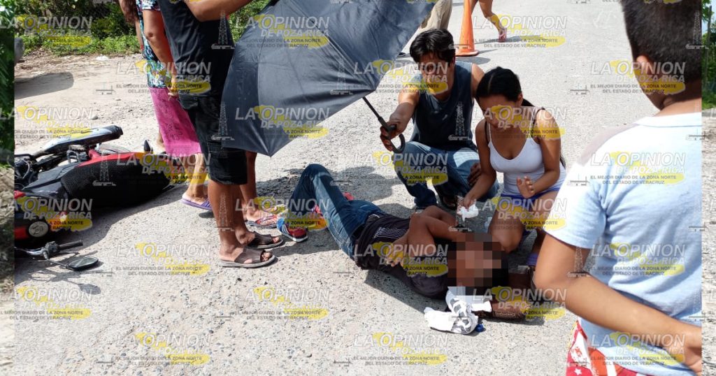 Motociclista choca contra camioneta
