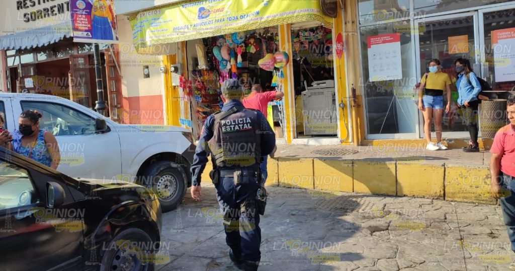 Escandalizaba en la vía pública
