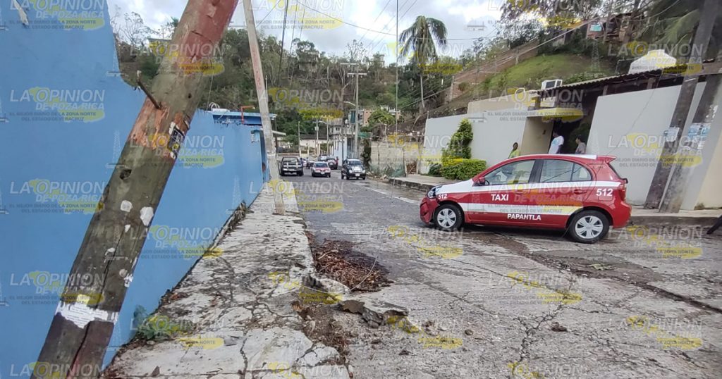 Acelera a fondo y choca