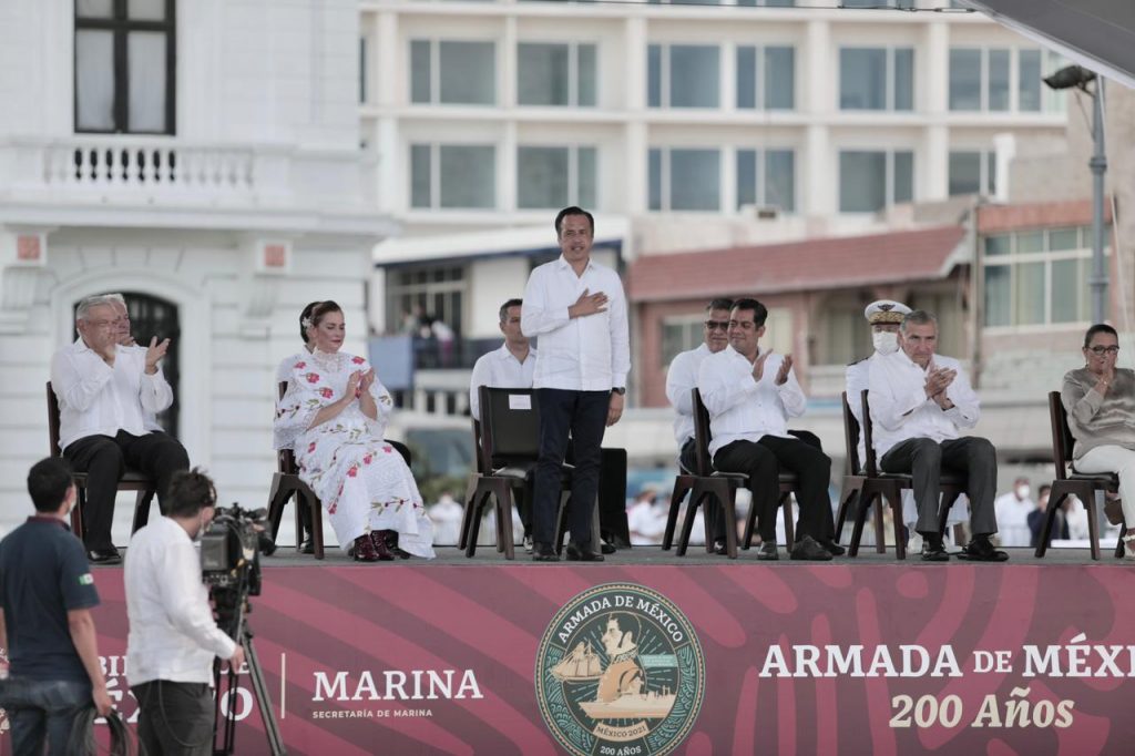 AMLO y Cuitláhuac celebran 200 años de la Armada de México en el Puerto de Veracruz
