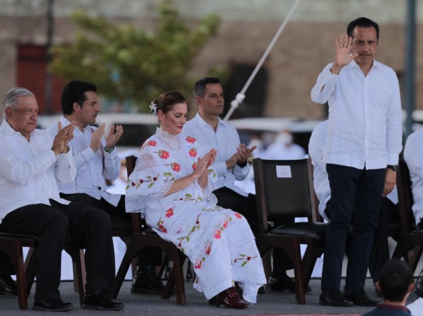 AMLO y Cuitláhuac celebran 200 años de la Armada de México en el Puerto de Veracruz
