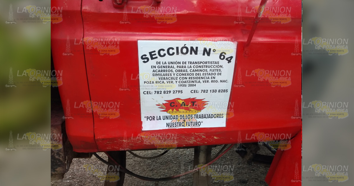 Aparatoso percance vial en la carretera Poza Rica - Coatzintla