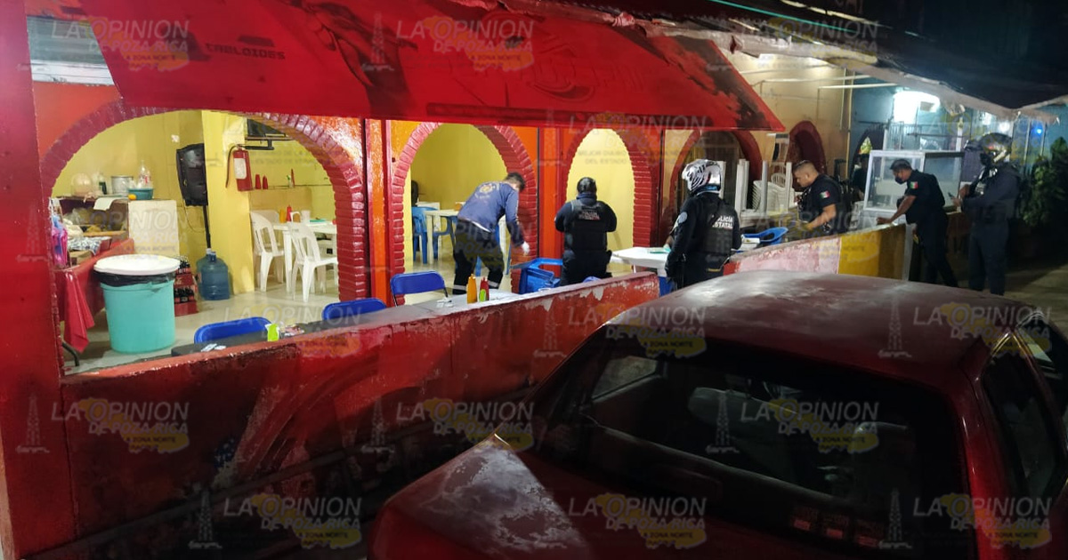 Balean a dos sujetos en la taquería Los Costeños