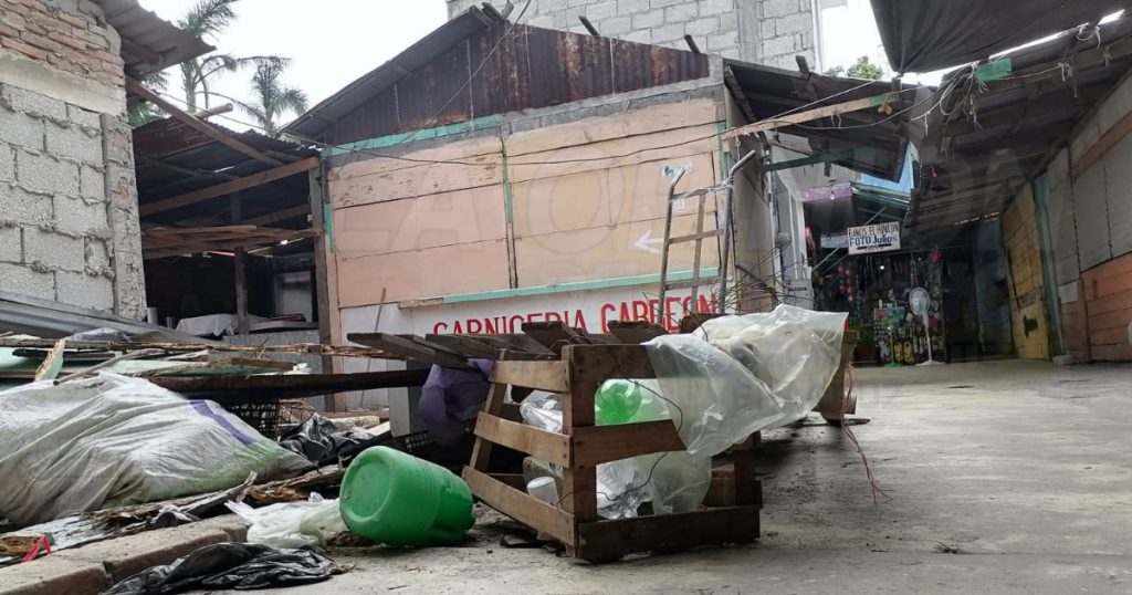 Locatarios del mercado Morelos, en Cazones, piden apoyo de Bienestar