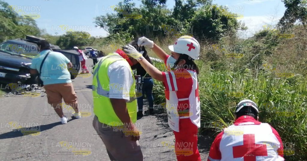 Chocan de frente dos unidades
