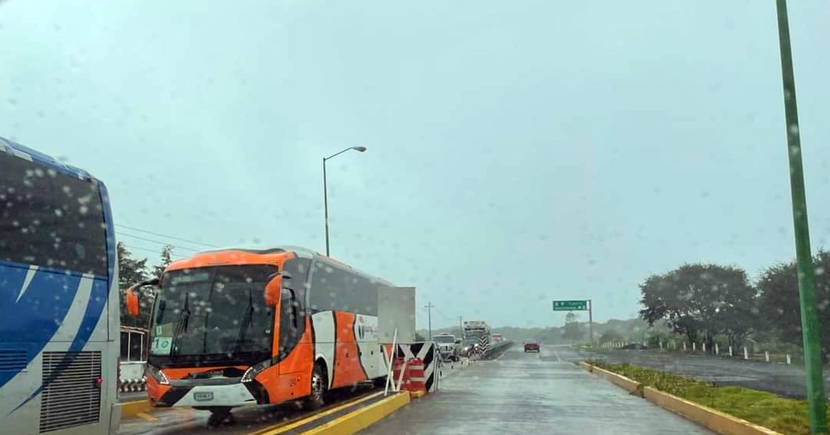 Comerciantes de Tianguis Navideño, esperan repunte del 100%