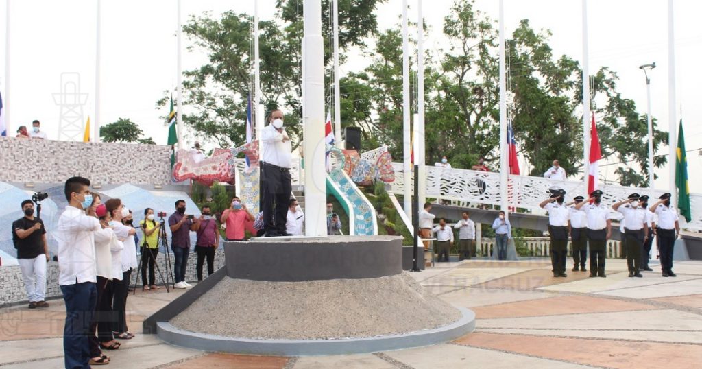 Poza Rica, monumento a la diversidad cultural: Velázquez Vallejo