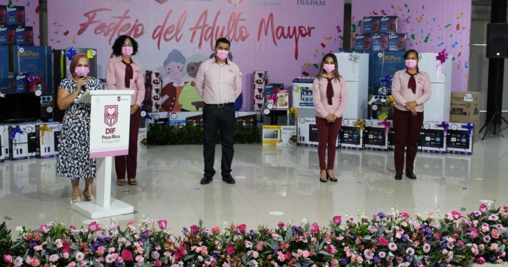 Realizan evento virtual del Adulto Mayor 2021