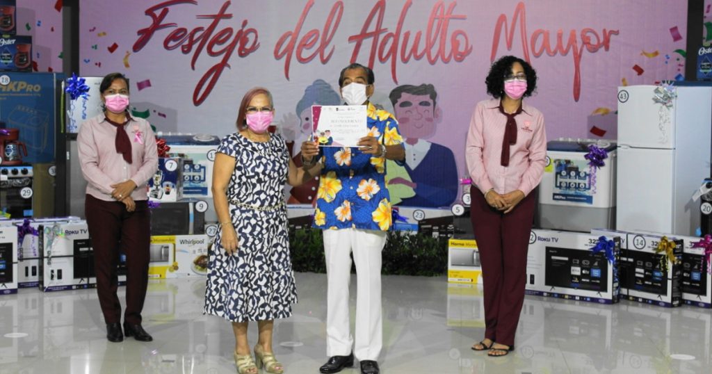 Realizan evento virtual del Adulto Mayor 2021