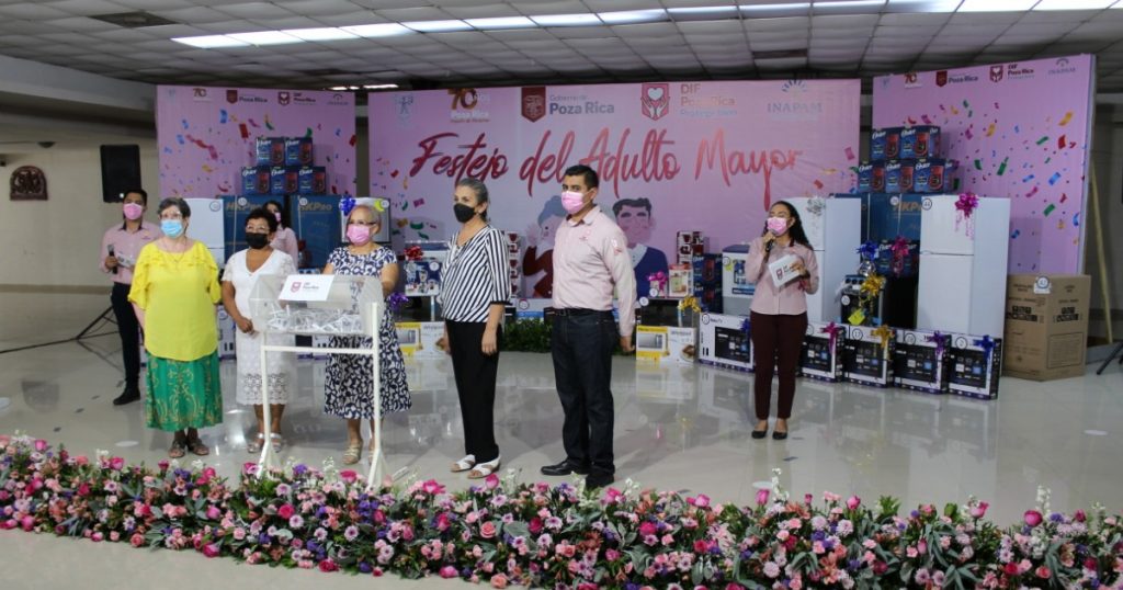 Realizan evento virtual del Adulto Mayor 2021