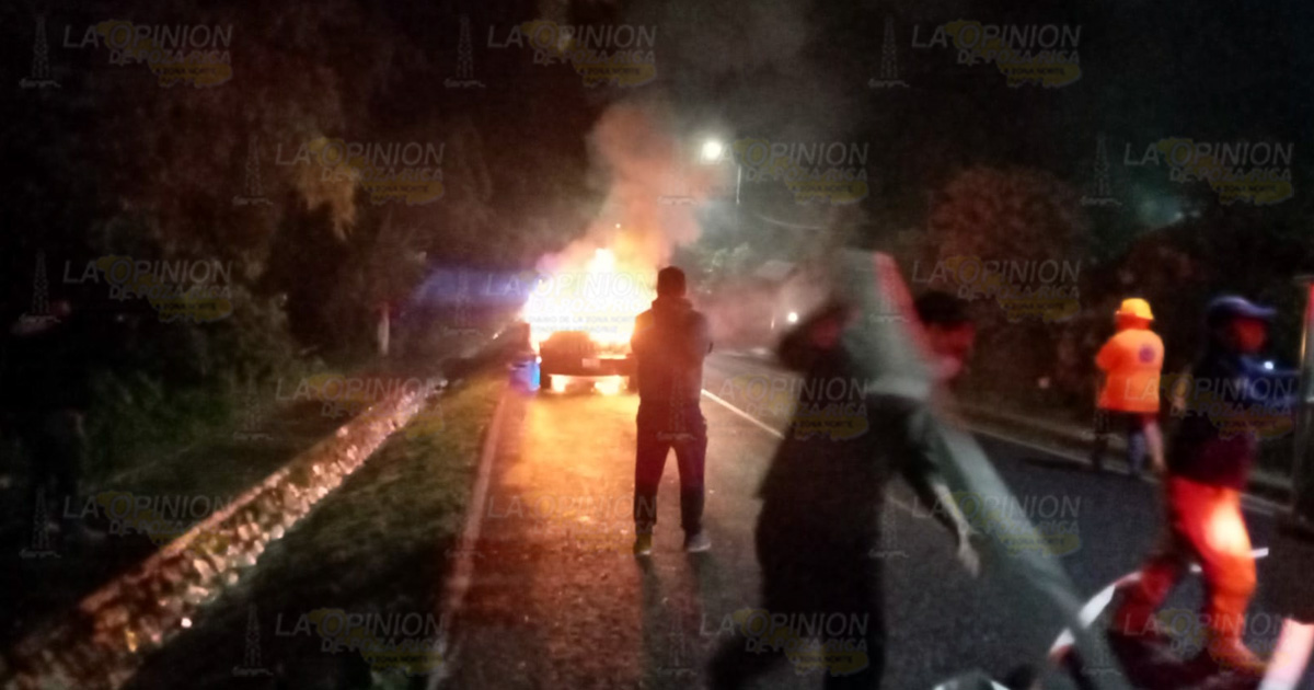 Se le incendia su carro a un ingeniero