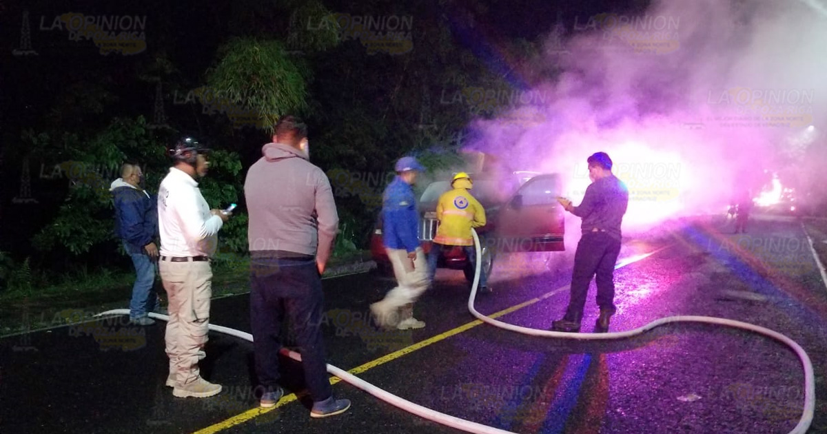 Se le incendia su carro a un ingeniero