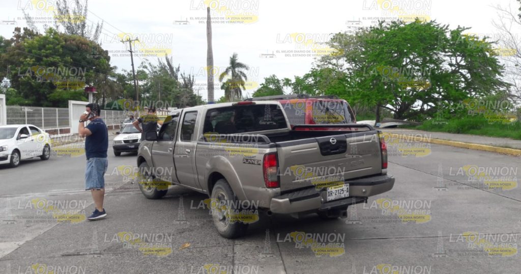 Chocan en el libramiento de Tuxpan