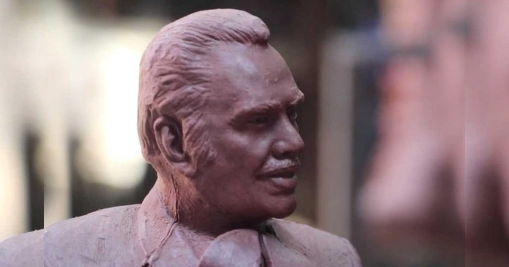 Vicente Fernández tendrá su escultura de dos toneladas en bronce