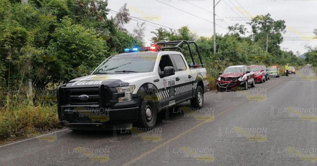 Taxista se accidenta por culpa de semoviente