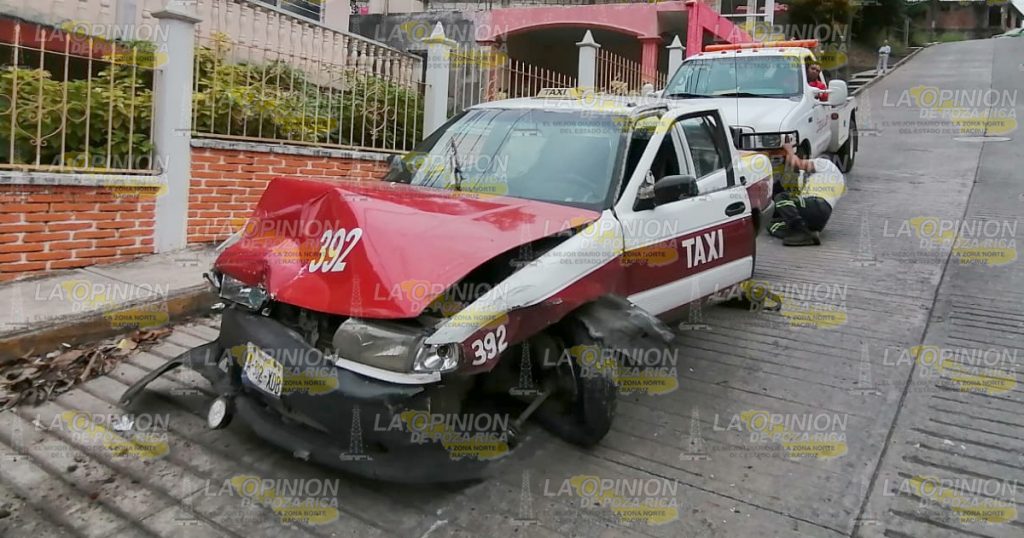 Alcoholizado taxista provoca accidente