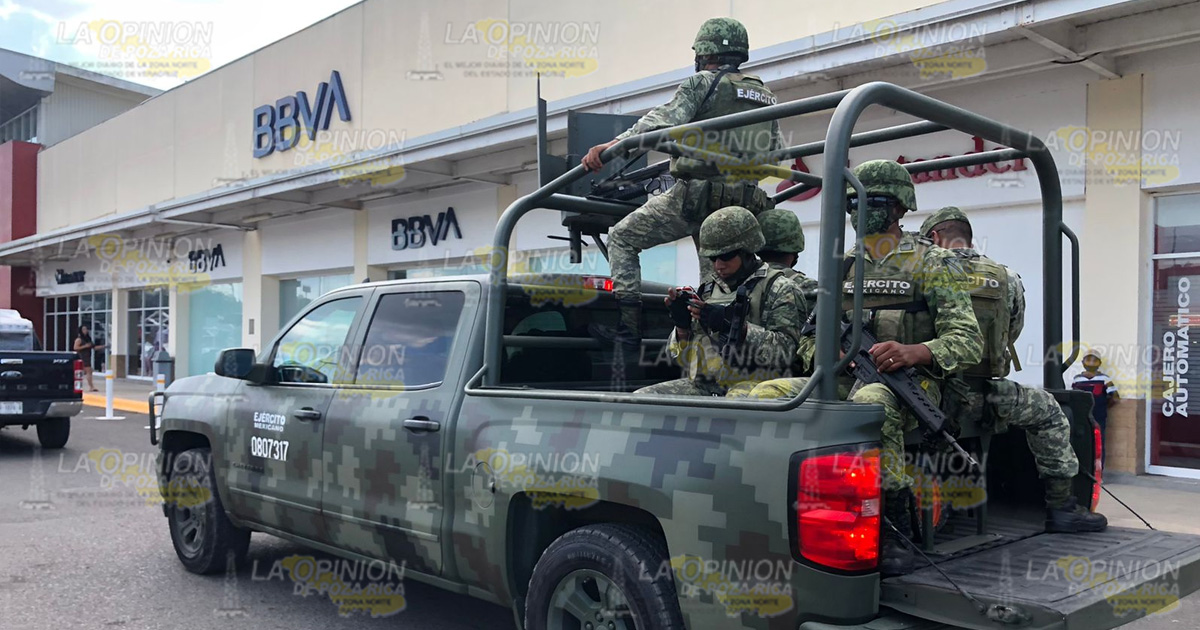 ¡Aseguran patrulla clonada de Guardia Nacional!
