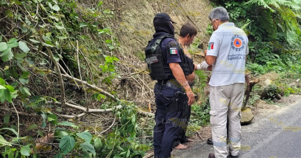 Cayó de lo alto de un cerro
