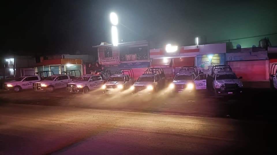 Chilangos se libran de ser linchados en Honey, Puebla