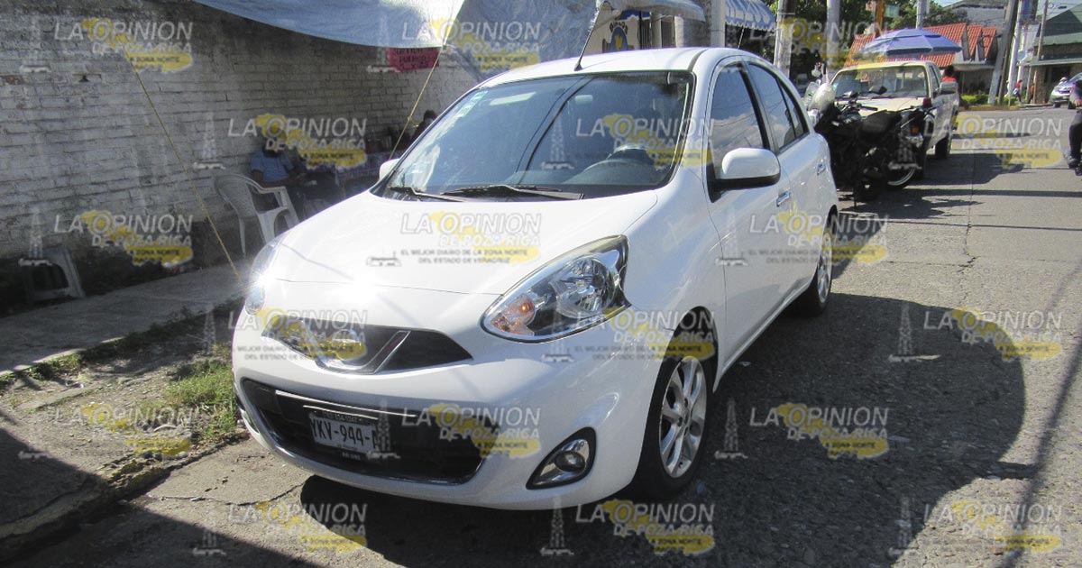 Chocan por alcance en avenida Las Palmas Chocan por alcance en avenida Las Palmas 4